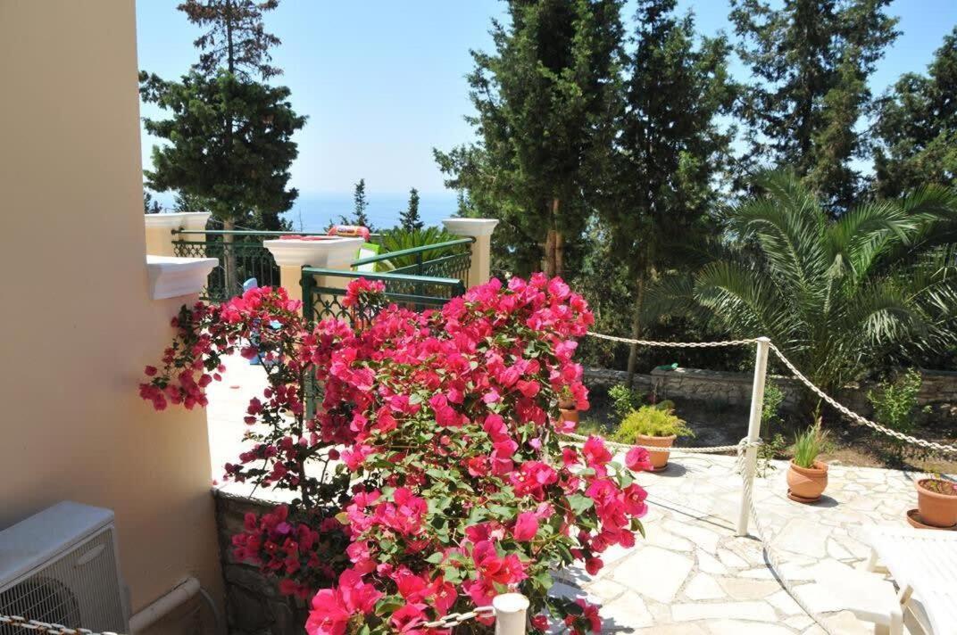 Paxoi Serene Oasis - Mylos Mediterranean Charm Arvanitakeika Exterior photo